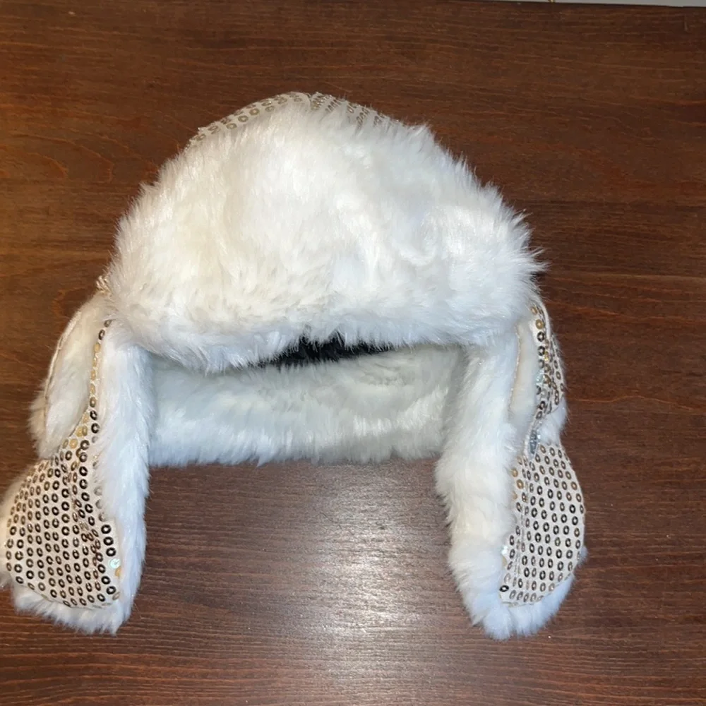 Warm Sequin & Faux Fur Hat NWOT